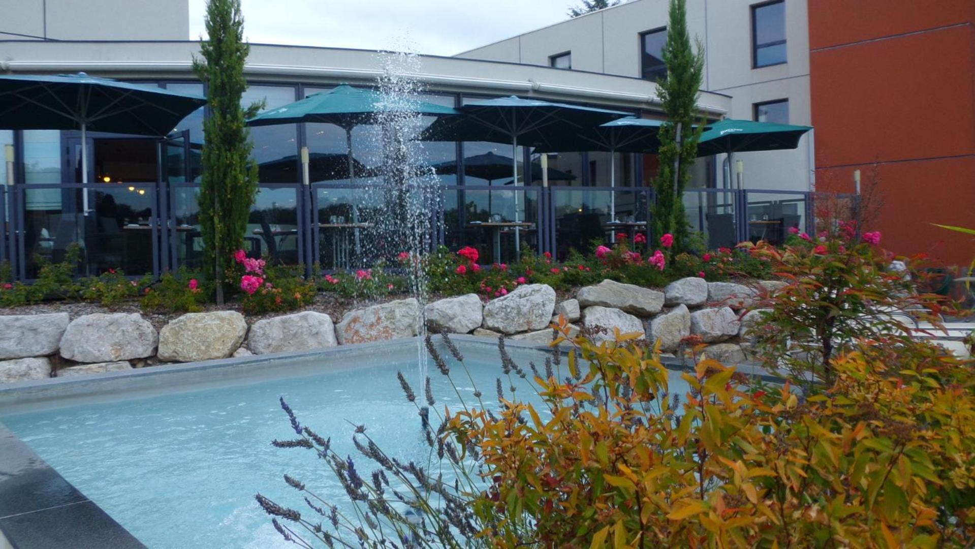 Best Western Le Palladior Voiron Exterior foto